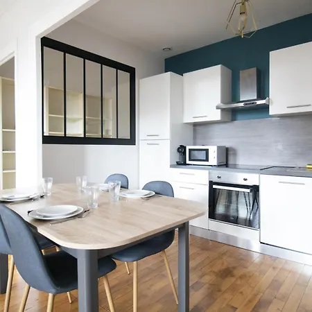 T3 En Duplex Hyper Centre De En Bresse شقة بور أو بريس